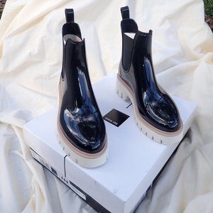 Dolce Vita Thunder H20 Stella Black Patent Rainboots women's Size 7 New in Box
